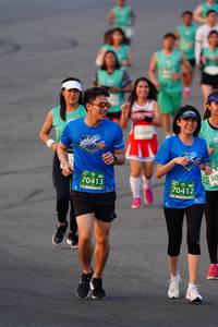 BIB: 70413, 70412
                            <button type="button" onclick="openModal(10510471)" class="btn btn-primary btn-sm float-right btn-popup" data-toggle="modal" data-target=".modal-high-quality">
                        <i class="fas fa-shopping-cart"></i> Add to Cart
                    </button>
                                            <button type="button" onclick="isThisMe(10510471, true)" class="btn btn-success btn-sm float-right btn-popup btn-isme hidden" data-toggle="tooltip" data-placement="bottom" title="นี่คือรูปของคุณใช่ไหม คลิกที่นี่เพื่อเอาเข้าอัลบั้ม">
                        <i class="fas fa-plus"></i> Add to album
                    </button>
                    <button type="button" onclick="isThisMe(10510471, false)" class="btn btn-warning btn-sm float-right btn-popup btn-isnotme hidden">
                        <i class="fas fa-ban"></i> Remove from album
                    </button>